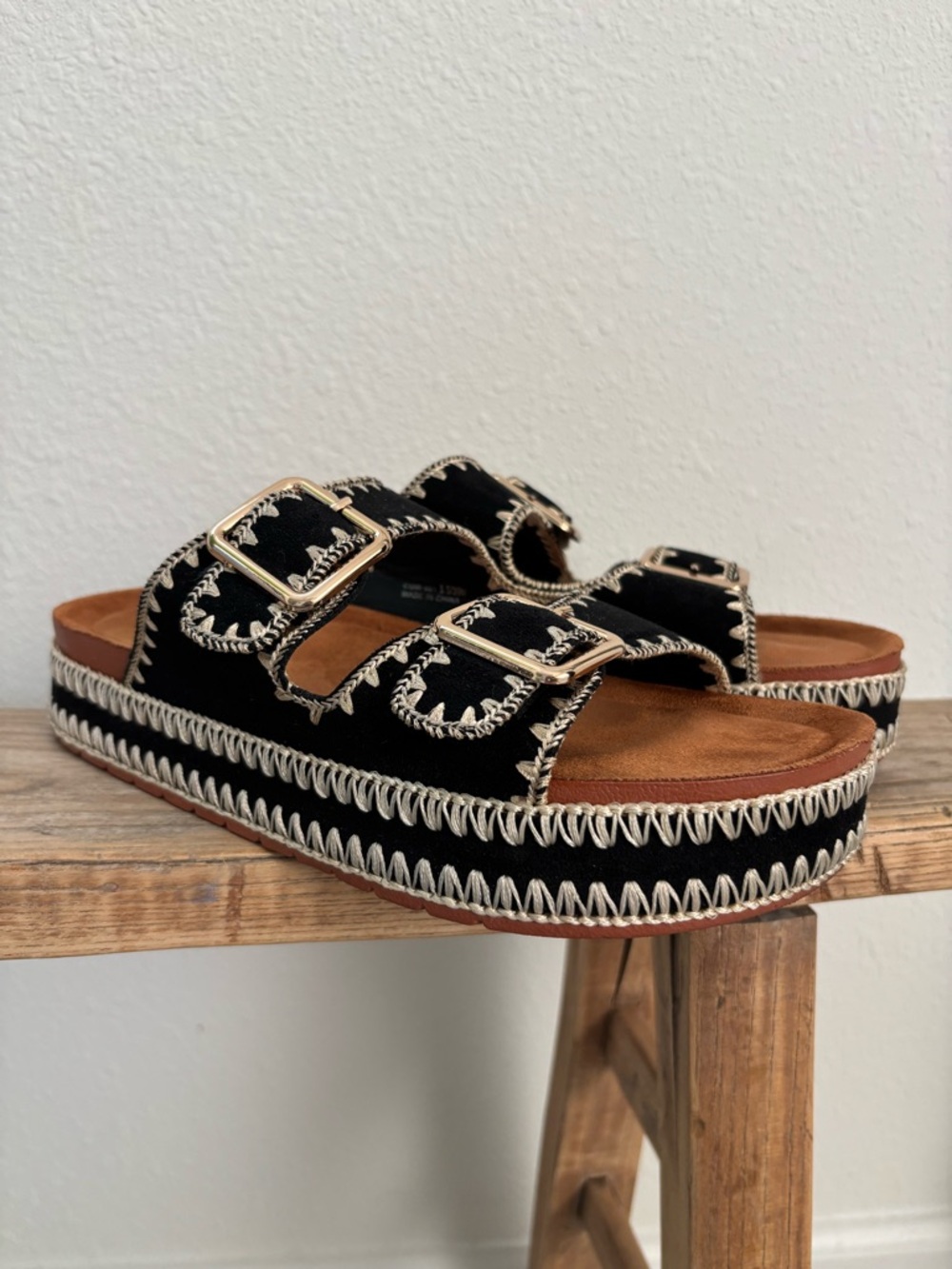 ✨ Black Espadrille Platform Sandals with Contrast Stitching Dirty Laundry sz 8.5